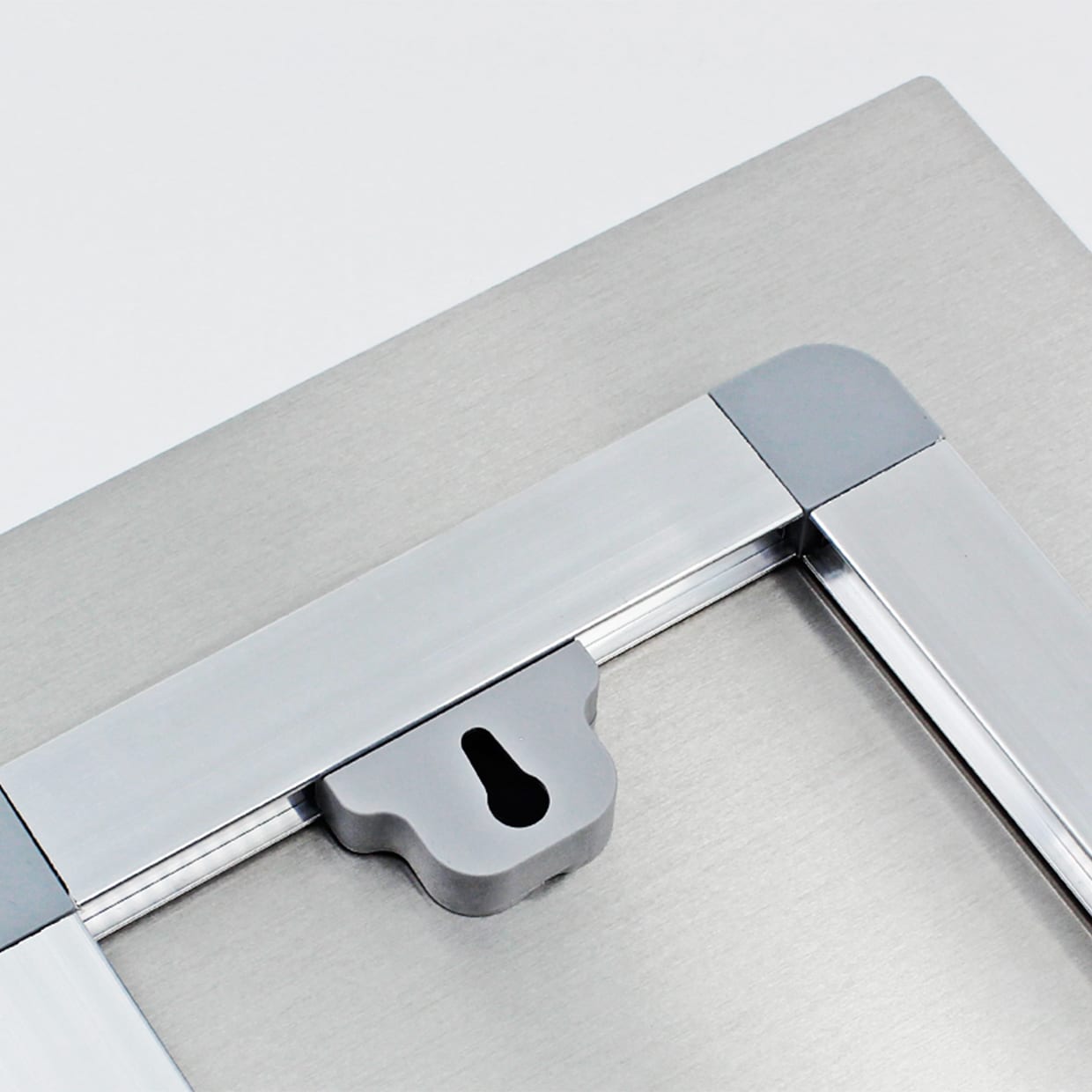 HD Metal aufhängen